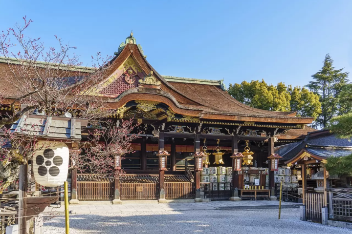 20 Beautiful Shrines in Kyoto: From Famous Locations to Unique Ones