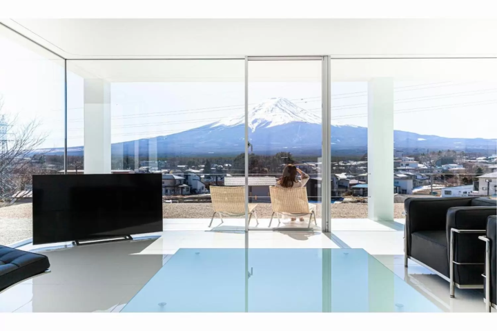 【河口湖周辺】富士山が見えるオススメホテル10選！リーズナブルなものから高級なものまでを厳選