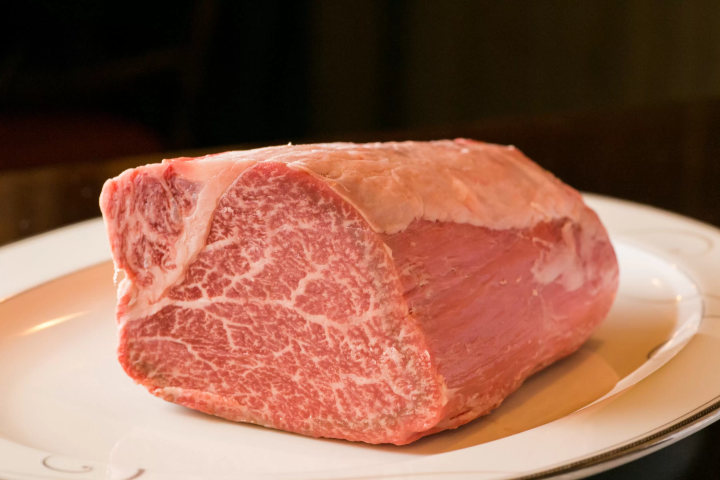 Introducing food culture, local cuisine such as hoba miso, and local gourmet food