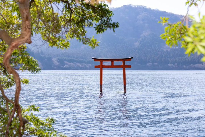 蘆之湖箱根遊船SORAKAZE