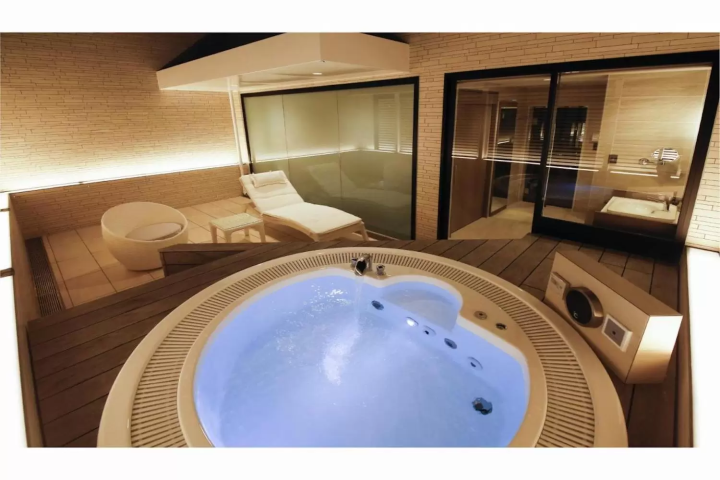 大阪で泊まりたい温泉や大浴場があるホテル10選！ビジネスやカップル、家族連れに