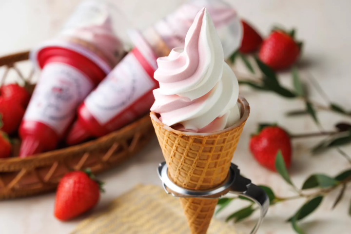 LAWSONＸICHIBIKO草莓季 冰淇淋