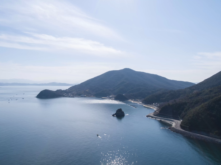 【小豆島】小豆島有数の絶景とアートの地、三都半島にある「三都の郷」で暮らすように過ごす