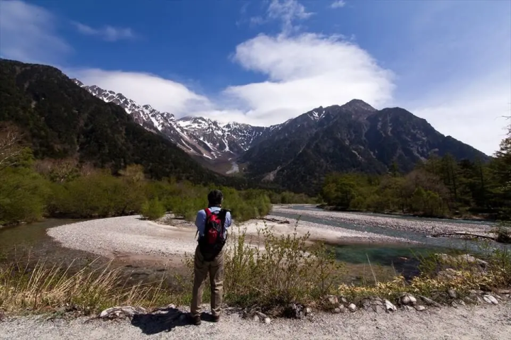 Let's go hiking in Kamikochi! Let's go hiking in Kamikochi!