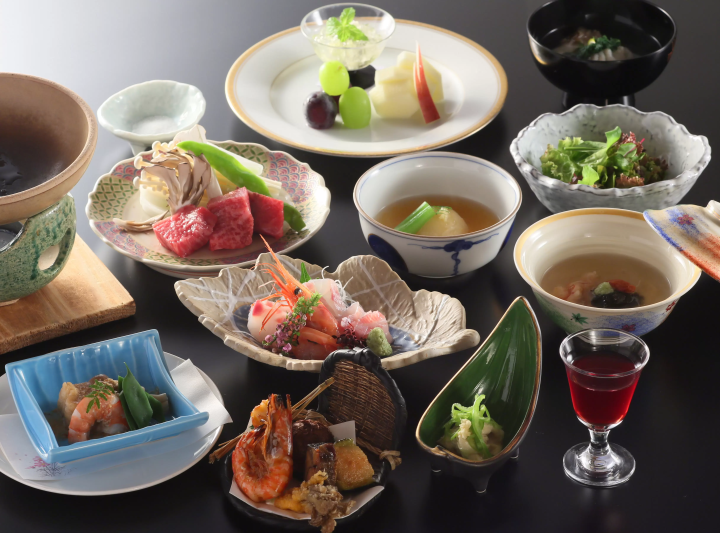 【나가노 / 관광 / 온천] 세계에서 유일하게 온천에 들어가는 야생 원숭이 "스노 원숭이"! 겨울만의 풍물시를 보러 가자!