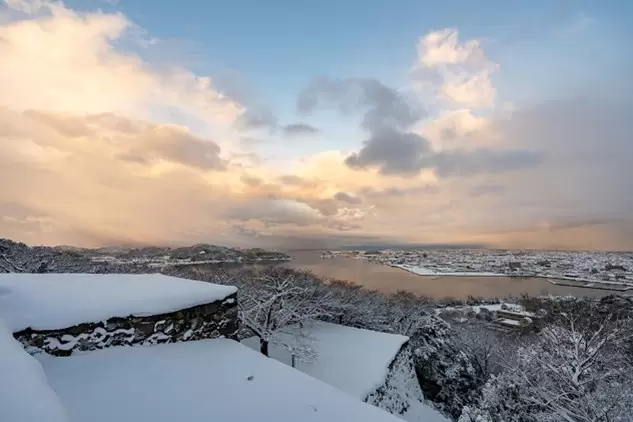 【鳥取県】米子市屈指の絶景ポイント「米子城跡」で360度パノラマビューを楽しもう