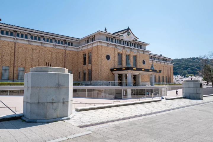 京都市美術館