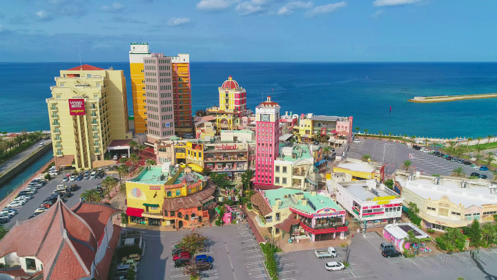 Regarding application for permission to take wedding photos in American Village (Depot Island)