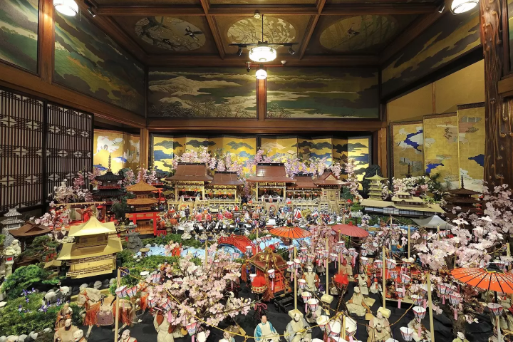 Tokyo's Spectacular Hina Doll Festival: Hyakudan Hina Matsuri 2024