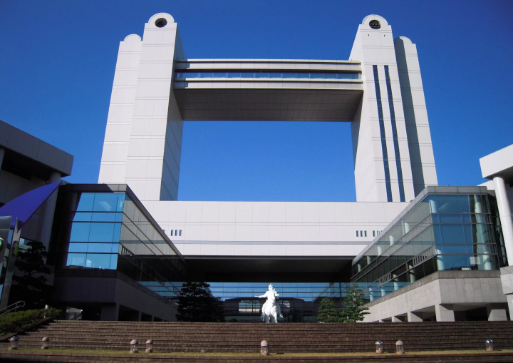 名古屋国际会议中央是日本最大的国际会议中央之一，可容纳 3,000 人。 