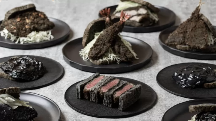 The Unknown Café Gallery Harajuku