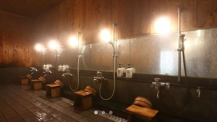 คุณสามารถเพลิดเพลินไปพร้อมกับเส้นทางแอลป์ทาเตยามะคุโรเบะได้! 5 แหล่งน้ำพุร้อนแบบไปเช้าเย็นกลับในย่านเมืองโอมาจิ จังหวัดนากาโน่!