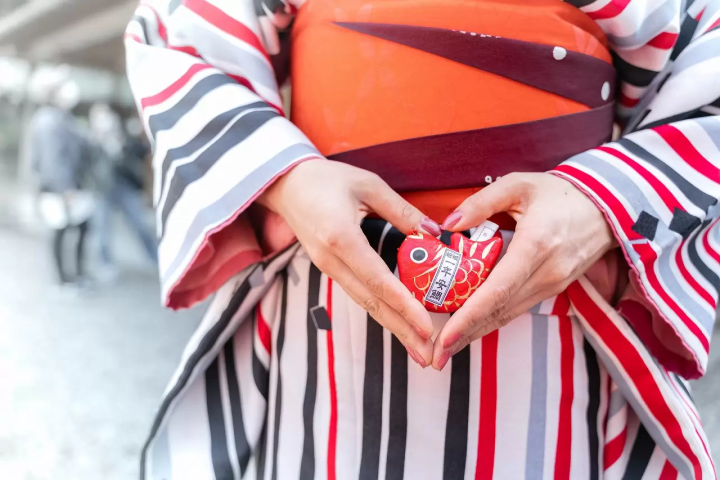 Love Is In The Air! 10 Lovely Shrines For Luck In Relationships, Marriage and More!