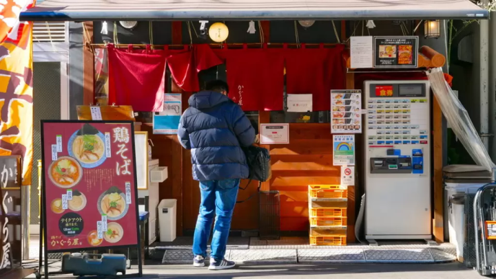 “水道橋ラーメンストリート”で個性派ラーメンを堪能しよう!