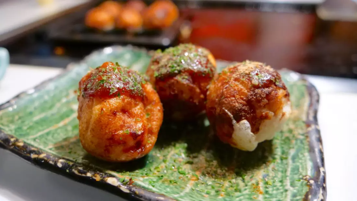 自分たちで焼いちゃおう!「お好み焼き」も「たこ焼き」も!