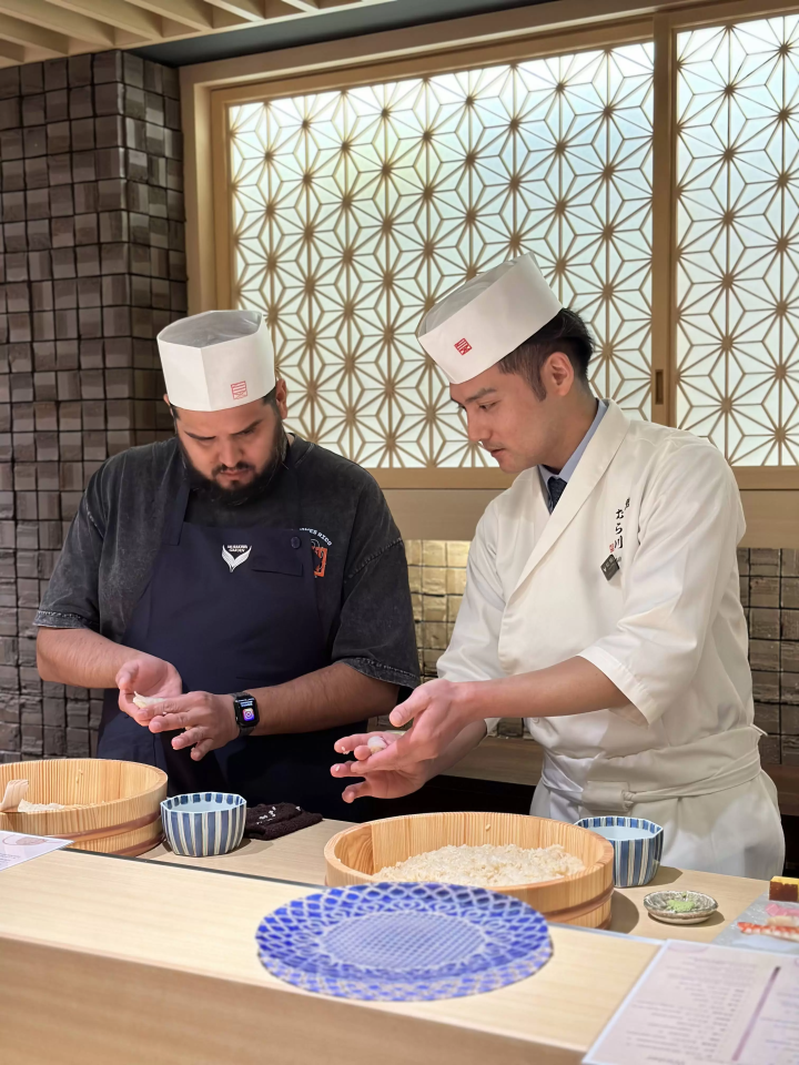 【오사카】 스시 장인 체험을 할 수 있는 고급 스시점