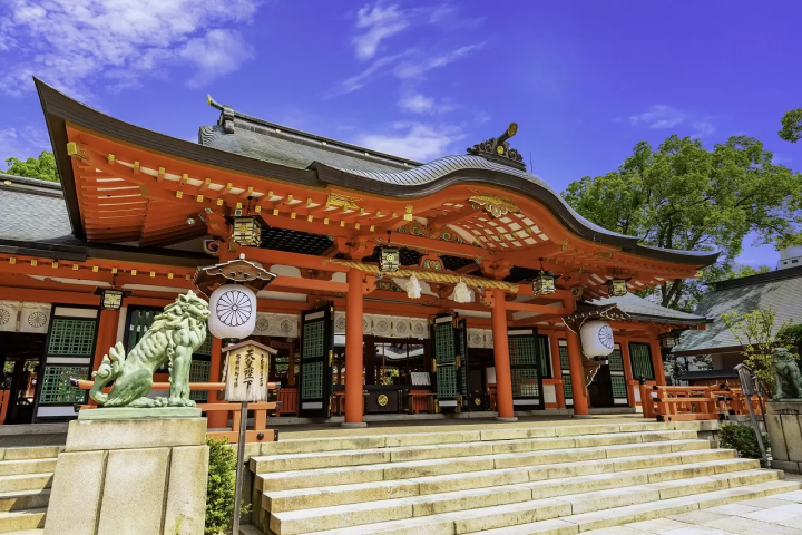 Japan's Love Shrines: 10 Sacred Sites to Pray for Good Relationships