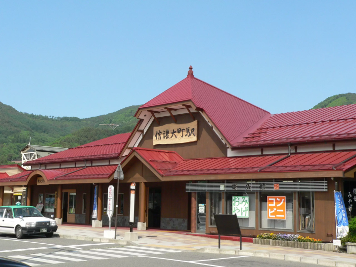 四季折々の雄大な景色が楽しめる秘境「高瀬渓谷」を満喫！