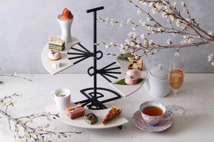 Tokyo Cherry Blossoms, Art, and Seasonal Food: Two-Day Spring Itinerary