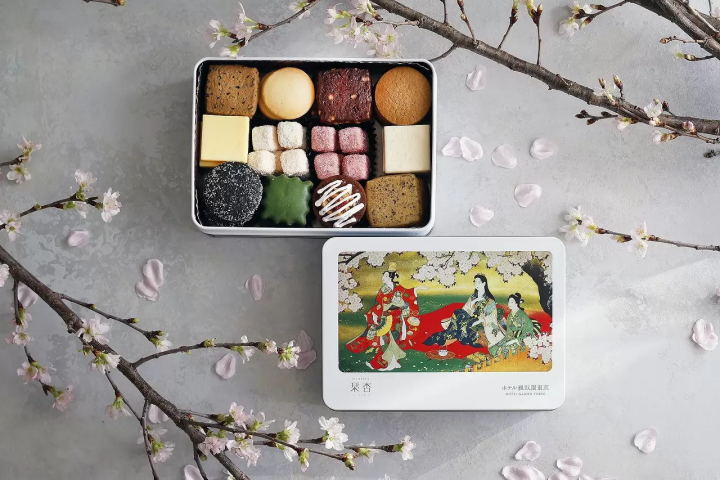 Tokyo Cherry Blossoms, Art, and Seasonal Food: Two-Day Spring Itinerary