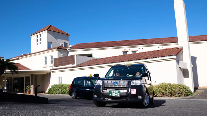 Experience Tateyama in early spring! Tateyama taxi trip experience for a Taiwanese family by JOY Taku