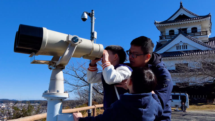 Experience Tateyama in early spring! Tateyama taxi trip experience for a Taiwanese family by JOY Taku