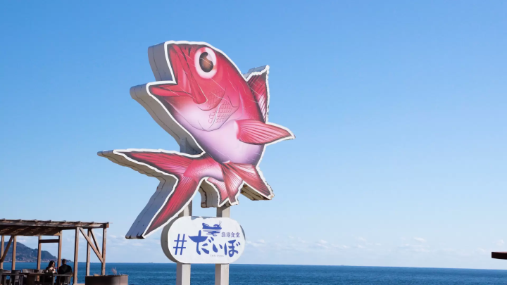 Experience Tateyama in early spring! Tateyama taxi trip experience for a Taiwanese family by JOY Taku