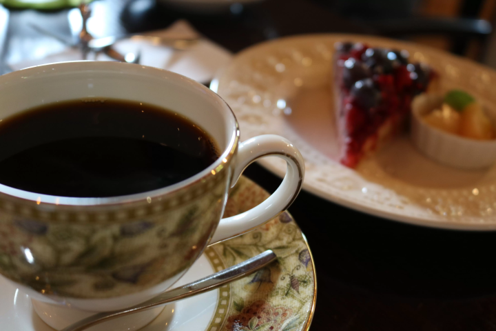 Holiday trip for adults ~ Overlooking Izunuma ~