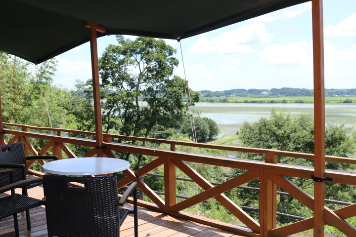Holiday trip for adults ~ Overlooking Izunuma ~