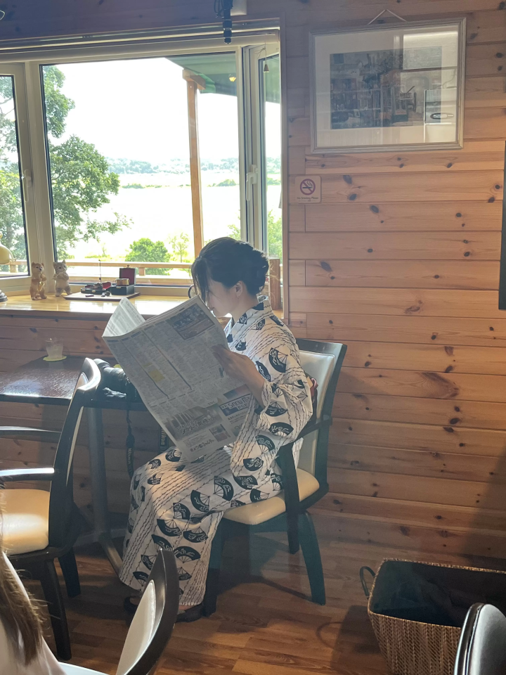 Holiday trip for adults ~ Overlooking Izunuma ~