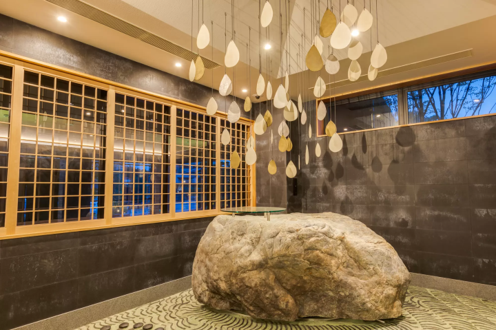 [ยาโดยะ] วิธีเพลิดเพลินไปกับห้องสวีทสุดหรูของวิลล่า