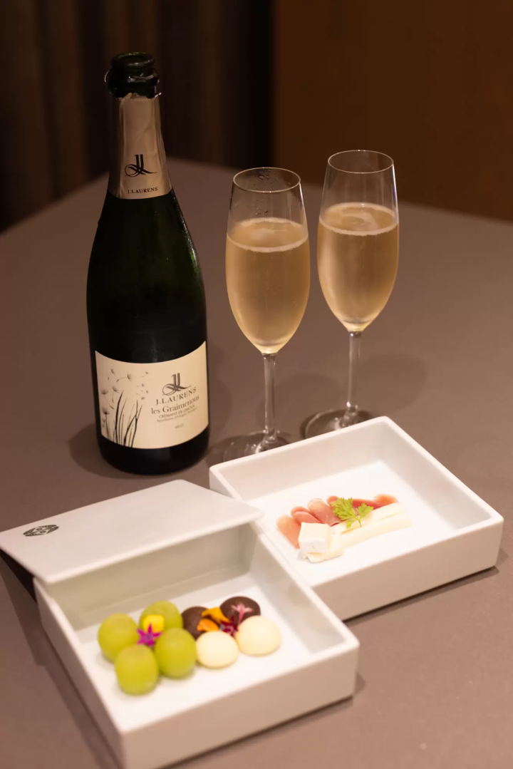 [ยาโดยะ] วิธีเพลิดเพลินไปกับห้องสวีทสุดหรูของวิลล่า