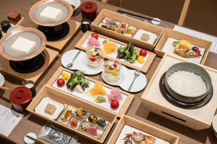 [ยาโดยะ] วิธีเพลิดเพลินไปกับห้องสวีทสุดหรูของวิลล่า