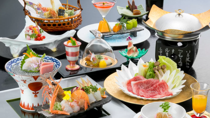 天の丸別邸『風の谷の庵』地産地消の食材を使った会席料理！