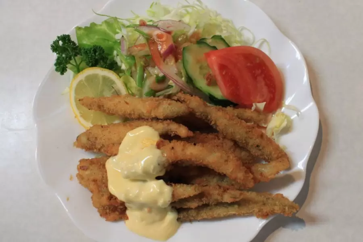 【神奈川】丹沢湖で紅葉満喫日帰り旅！絶景ダムやワカサギ釣りをご紹介