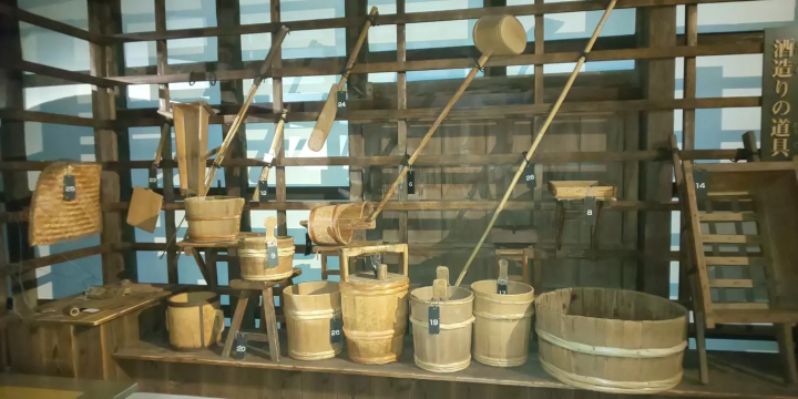 ▲You can touch sake brewing tools 