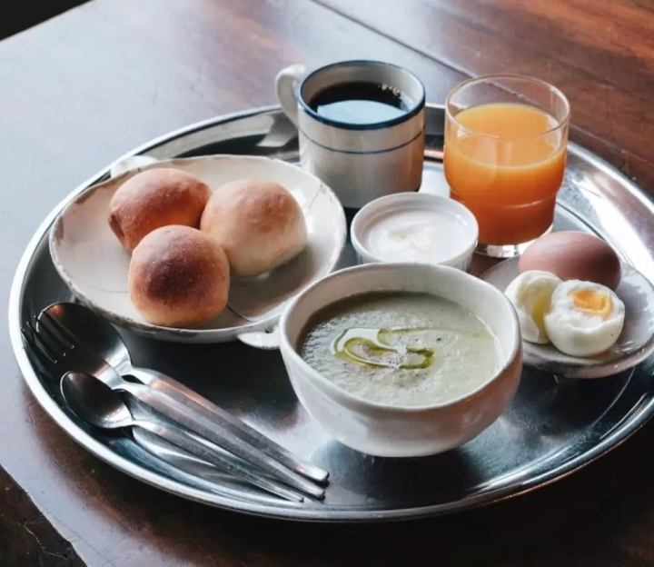 サウナを満喫！山口の山あいにある自然豊かなゲストハウス「紅花舎」