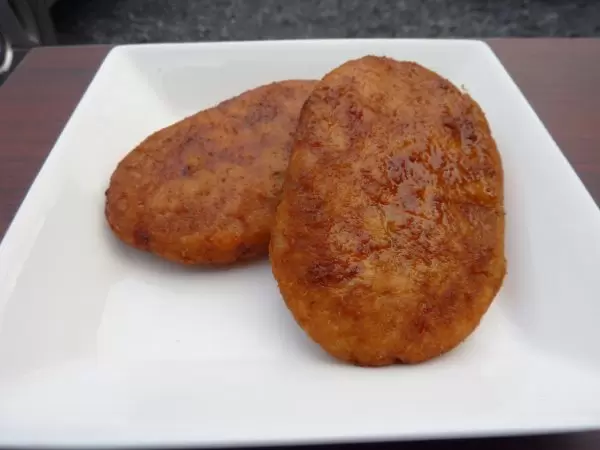 [เมืองปราสาทเกียวดะ] 3 สถานที่ท่องเที่ยวและอาหารแนะนำ!!