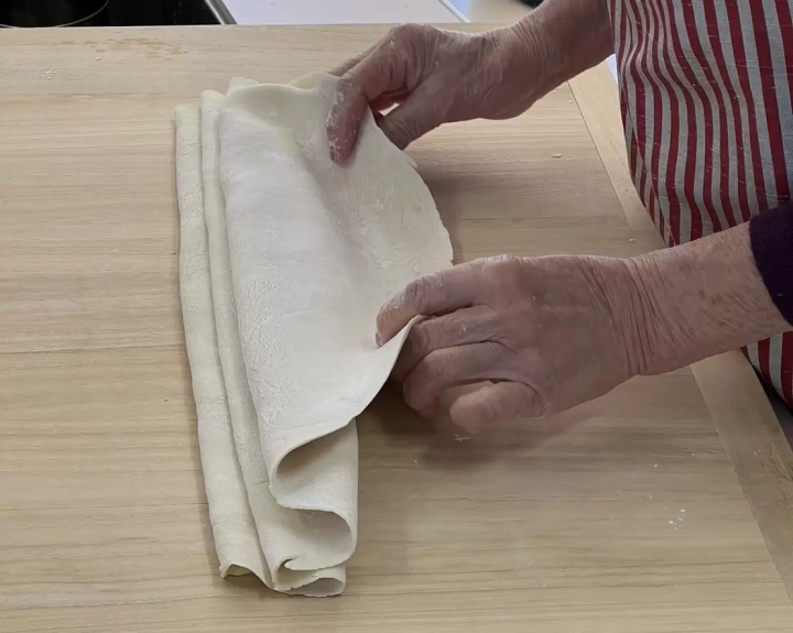 Easy! Delicious! Fun! Try homemade udon!