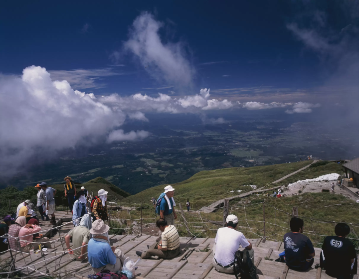 [Yonago City, Tottori Prefecture] Let's go to the National Park Daisen Climb and Japan's 100 Famous Mountains!