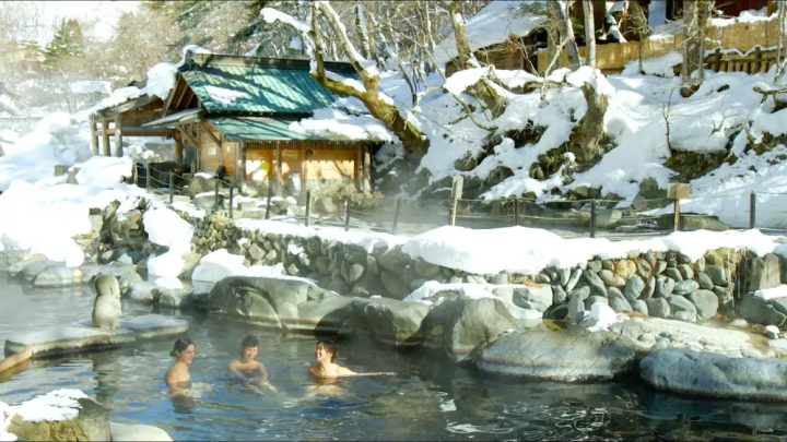 【群马县水上町】风景优美的旅馆「宝川温泉」和「日本最大的露天浴池」