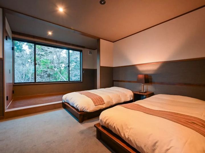 아마노 마루 베테이 "바람의 계곡의 암"[스위트 메조 네트 룸]을 보내는 방법