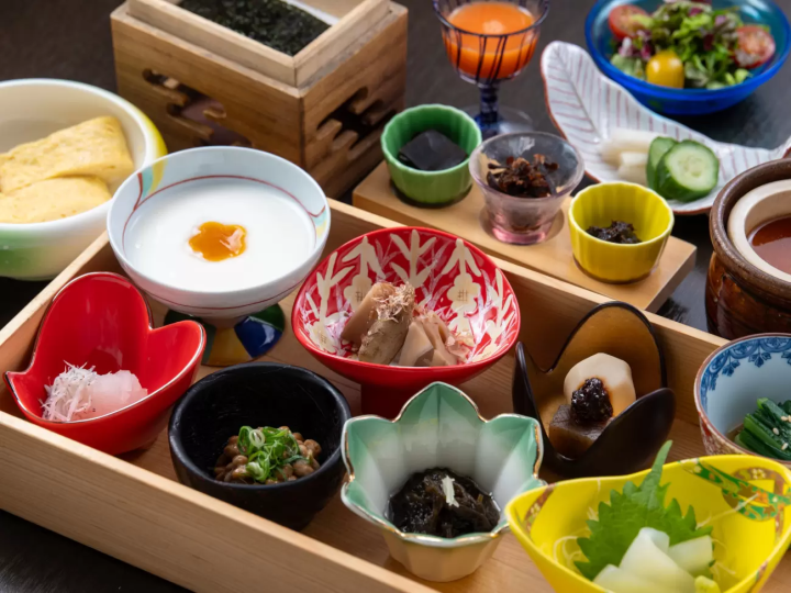 아마노 마루 베테이 "바람의 계곡의 암"[스위트 메조 네트 룸]을 보내는 방법