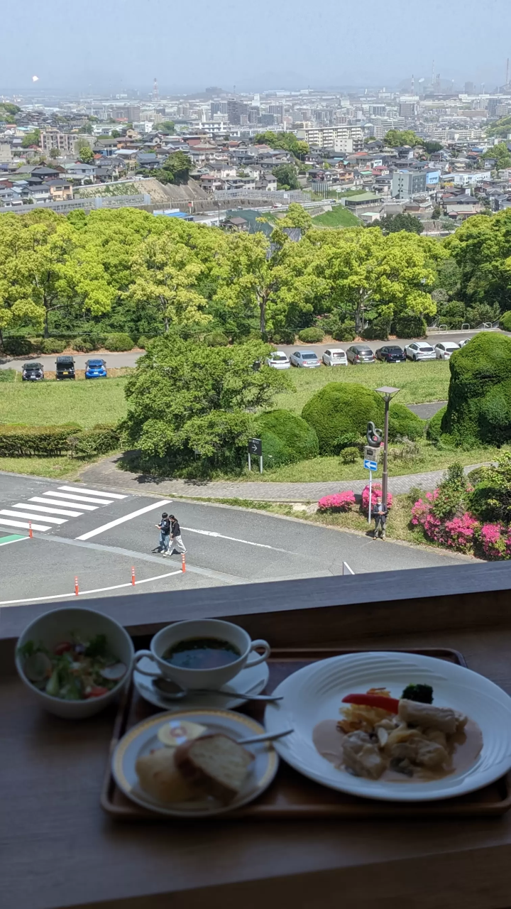 【후쿠오카/기타큐슈시/관광】건물 자체에 보기의 가치가 있다! 기타큐슈시를 바라보는 “언덕 위의 쌍안경” “기타큐슈 시립 미술관”을 소개!