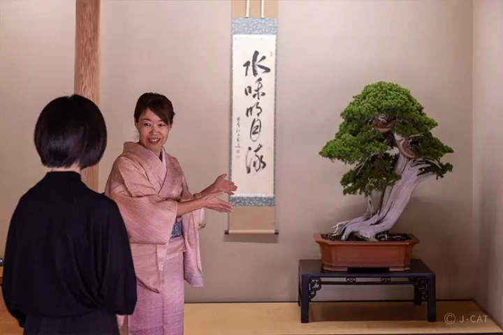 Experience traditional Japanese craftsmanship and art in Tokyo