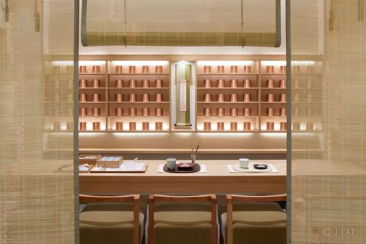 Experience traditional Japanese craftsmanship and art in Tokyo