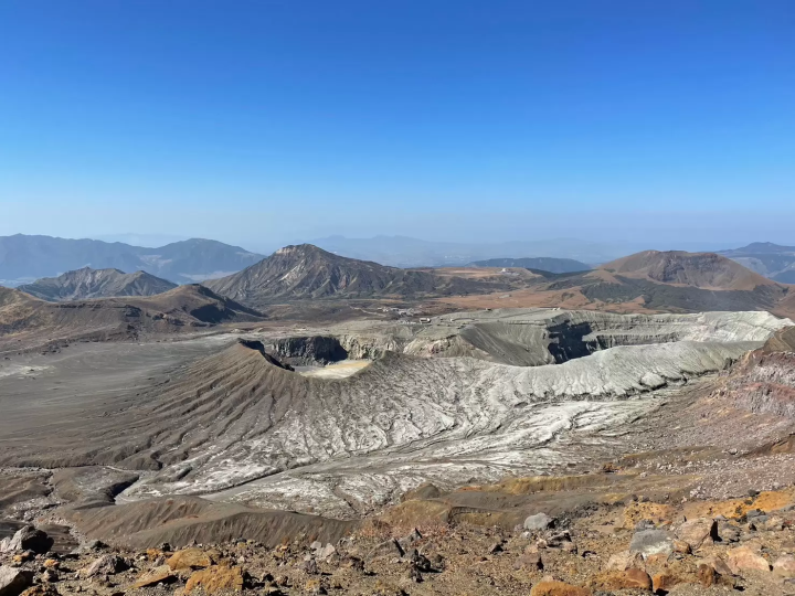 Summer 2025: Enjoy Aso in Early Summer! Things to See Around the Aso Volcano Museum
