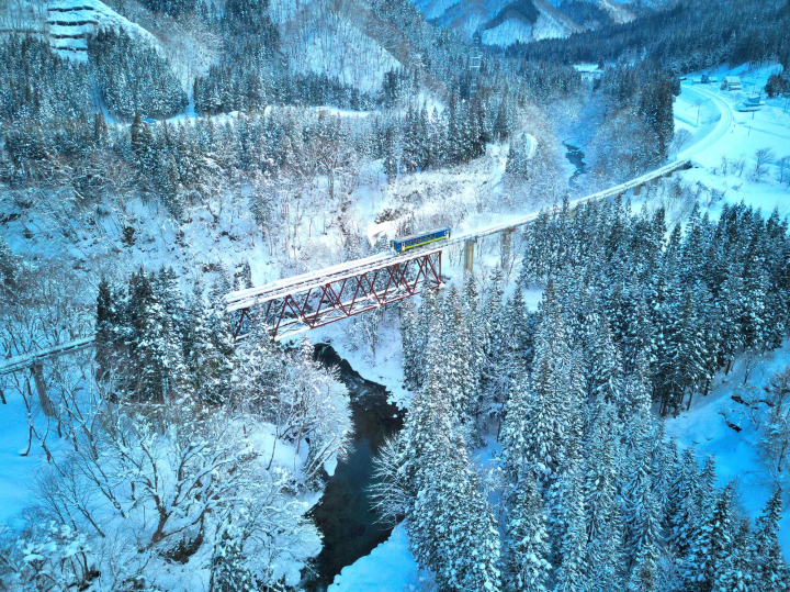 秋田内陸縱貫鐵道