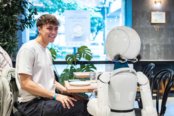 [東京/日本橋]如何享受可以感受到科技和人性的新時代人氣咖啡館“Angelo Robot Cafe DAWN ver.β”！