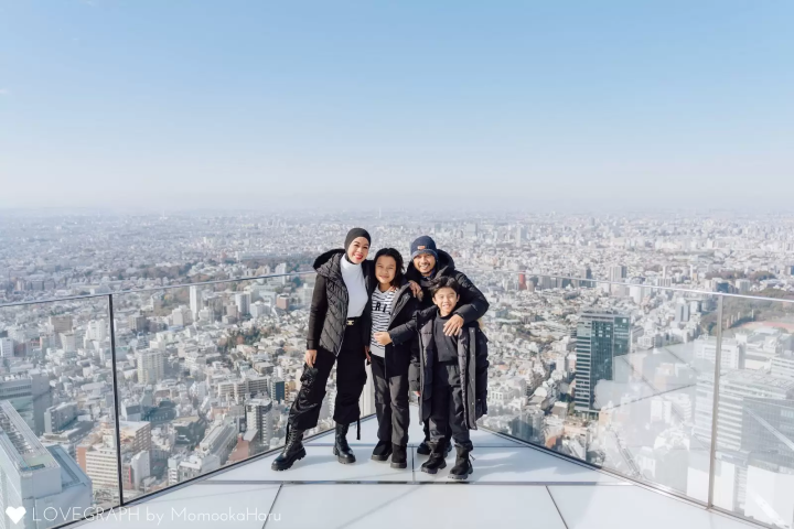 Photo by Haru Momooka 